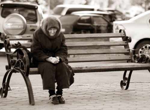 старость в одиночестве